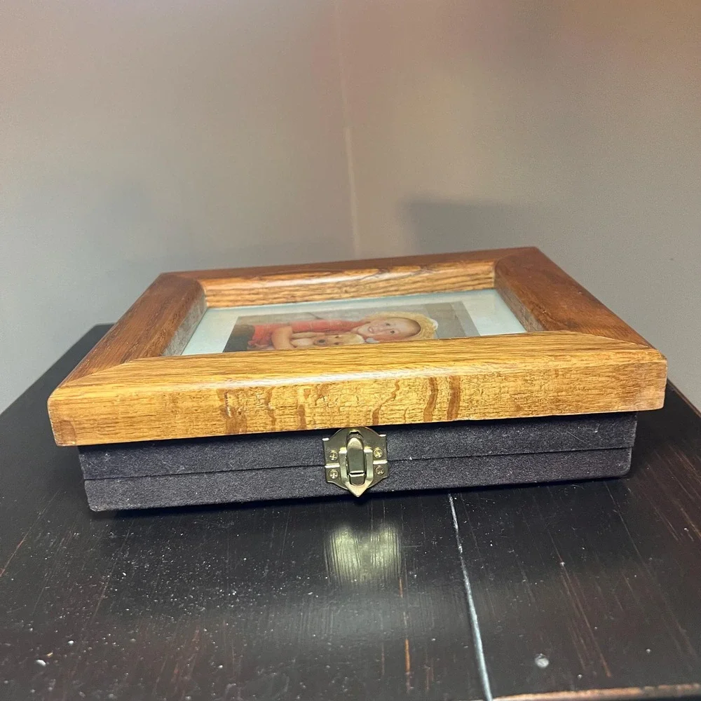 VTG Oak Picture Frame Photo Storage Box Hinged Wood Frame Album farm  cottage